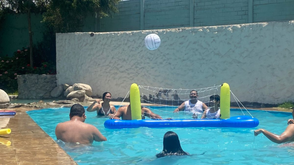 Piscina DVT